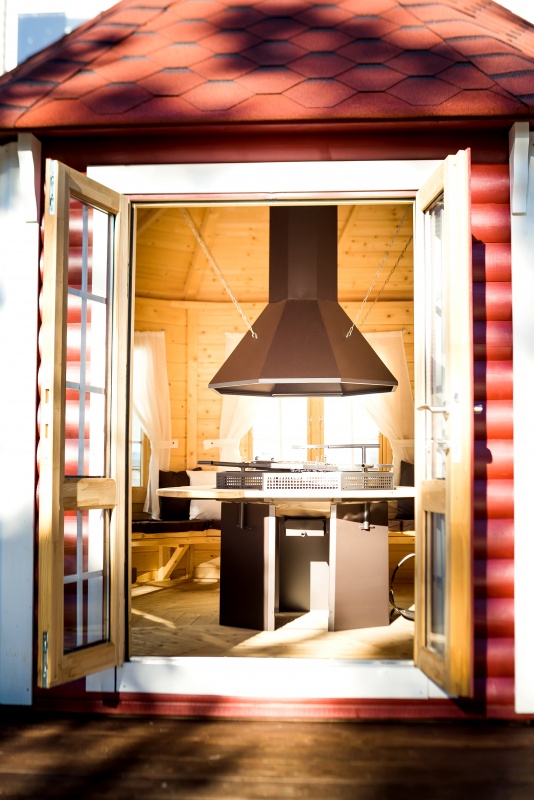 Pavilion 14.9 m² mit Grill und Kamin